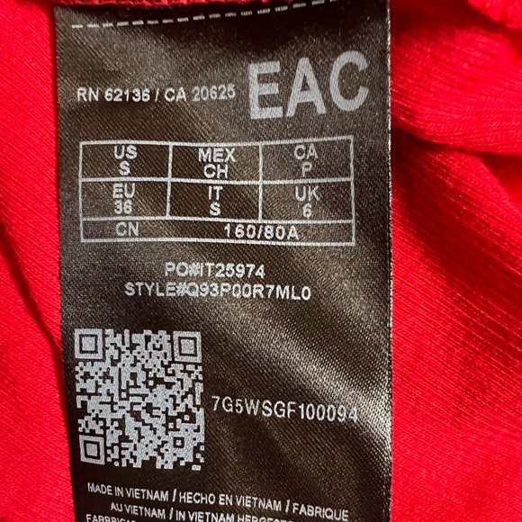 Guess Factory Red Duran Zip Front V-Neck Long Sleeve Shirt - Picture 5 of 8